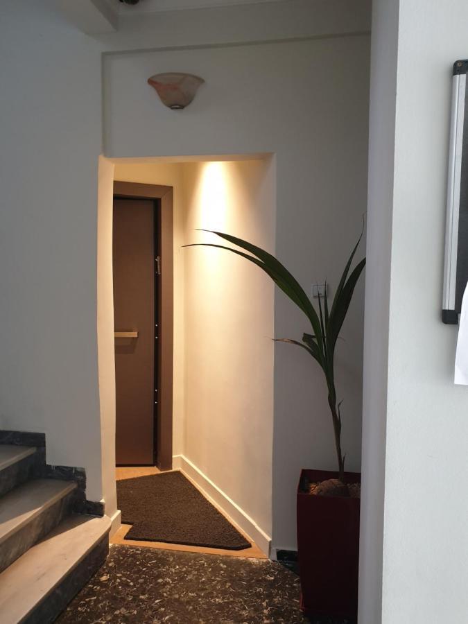 Appartement Renovated Studio With Roof Garden Access, 15 M Walk To Acropolis à Athènes Extérieur photo