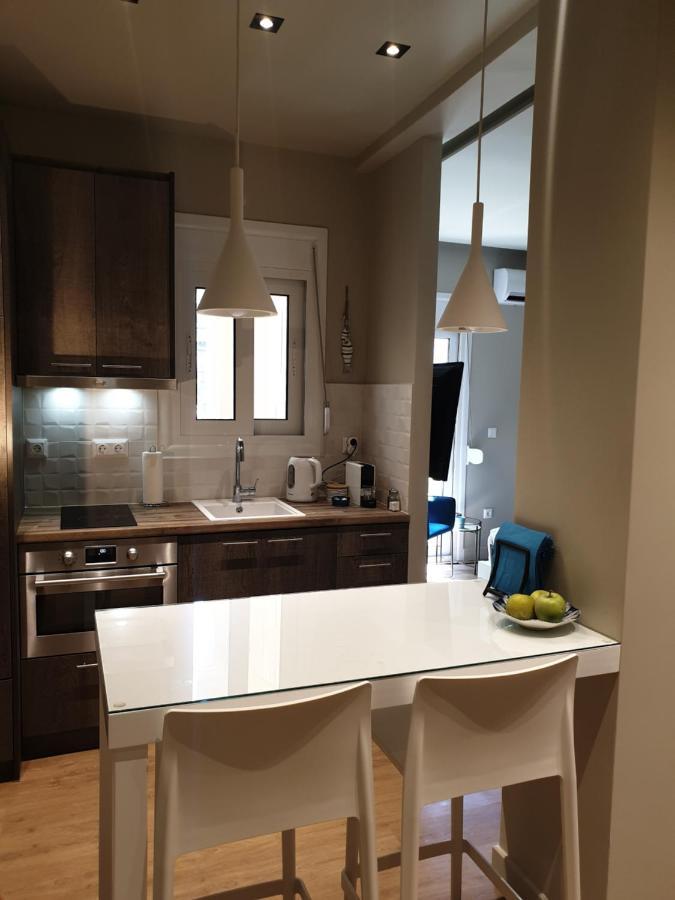 Appartement Renovated Studio With Roof Garden Access, 15 M Walk To Acropolis à Athènes Extérieur photo